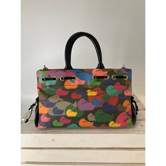 DOONEY & BOURKE MEDUM COATED CANVAS MULIT DUCK CROSSBODY BAG - Picture 4 of 16